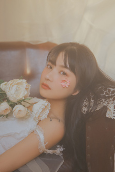 男朋友吸女友胸什么感觉